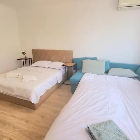 Apartment Vip In *